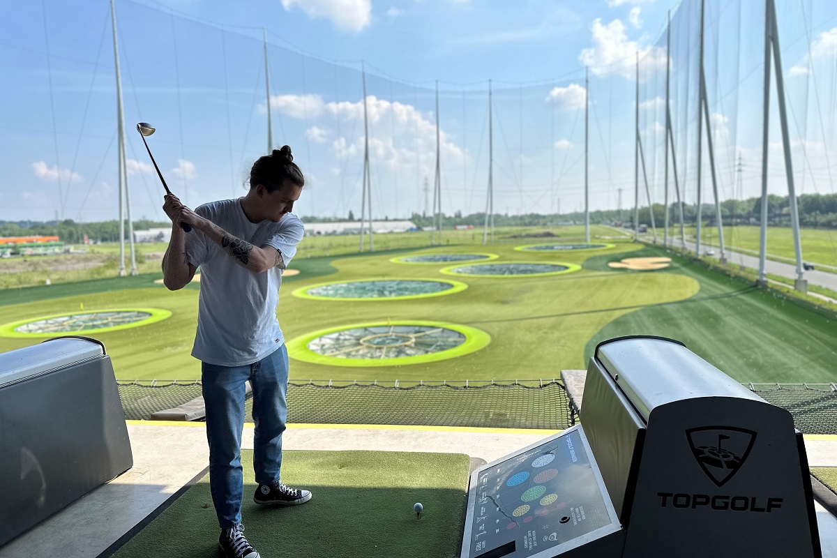 202405topgolf4